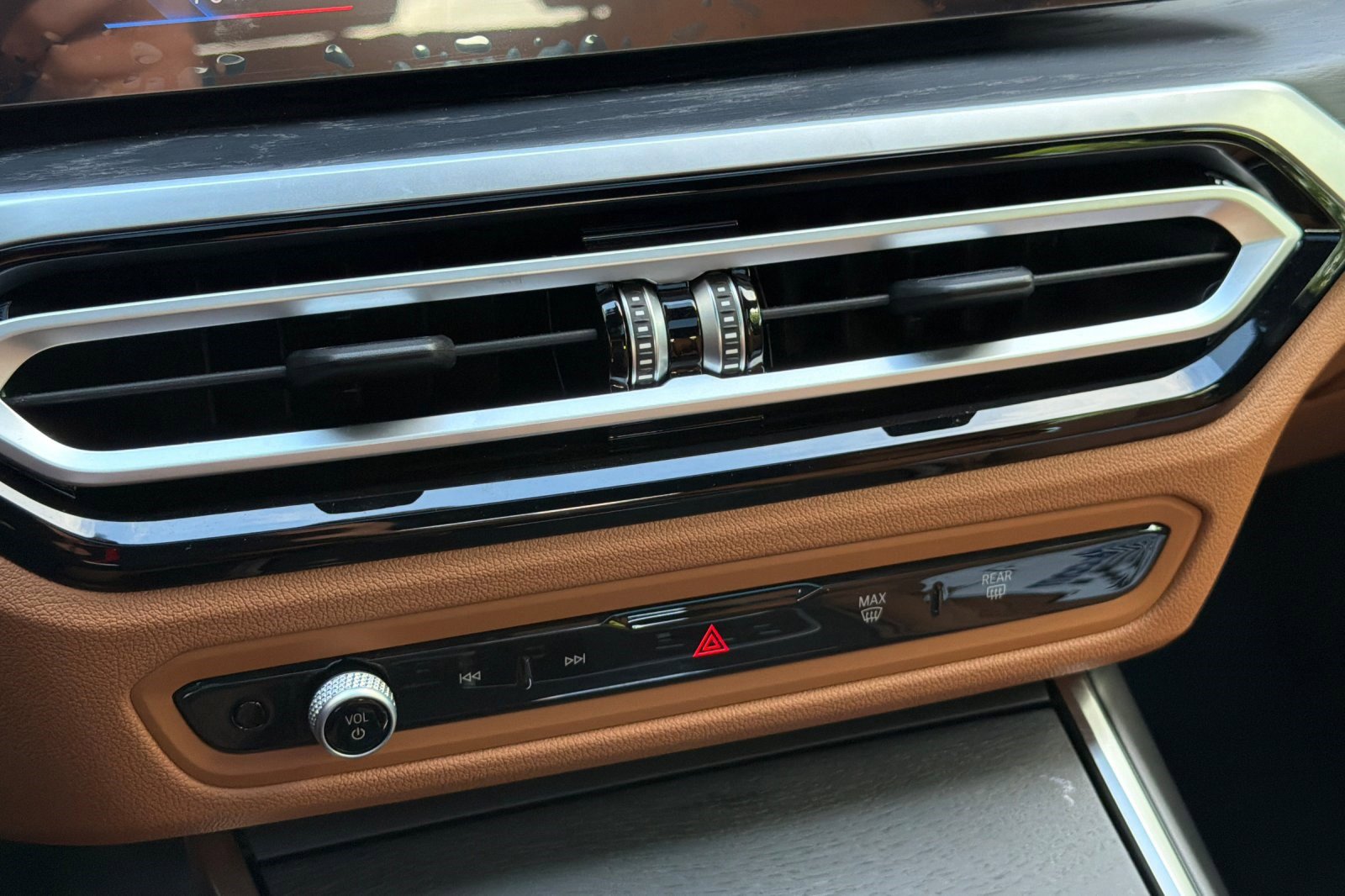 Used 2023 BMW i4 eDrive35 image 26