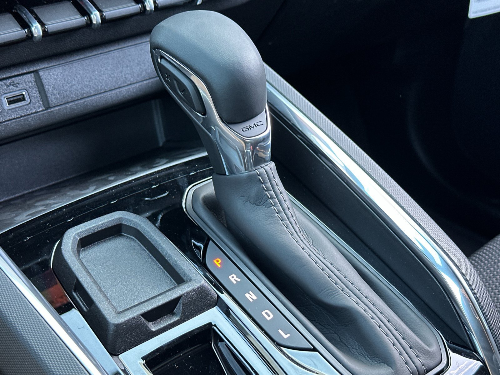 New 2026 GMC Canyon Elevation RWD image 19