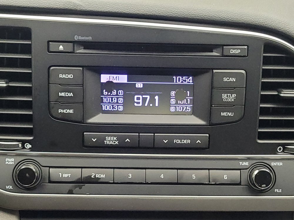 Used 2018 Hyundai Elantra SE FWD image 25