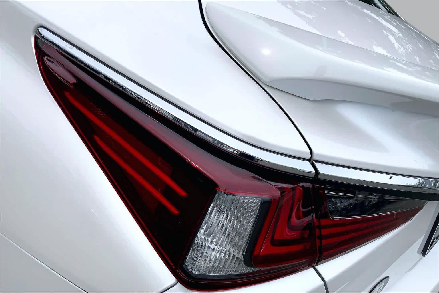 Certified 2024 Lexus ES 350 w/ Premium Package FWD image 29