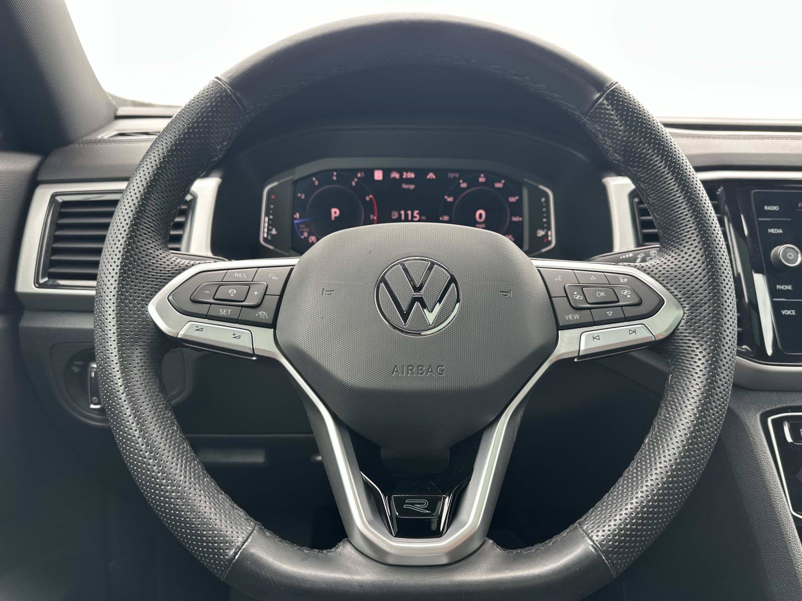 Used 2023 Volkswagen Atlas Cross Sport SEL R-Line AWD/4WD image 20