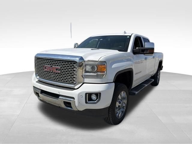 Used 2016 GMC Sierra 2500 Denali w/ Duramax Plus Package AWD/4WD image 7