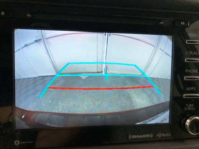Used 2019 Toyota Sienna XLE FWD image 21