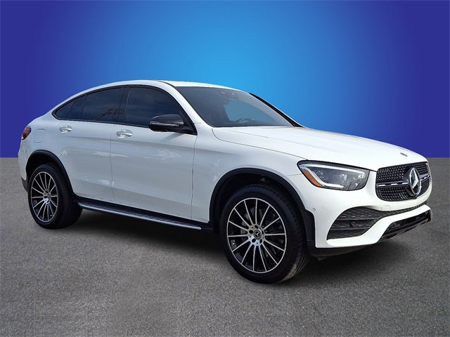 Used 2023 Mercedes-Benz GLC 300 4MATIC Coupe image 3