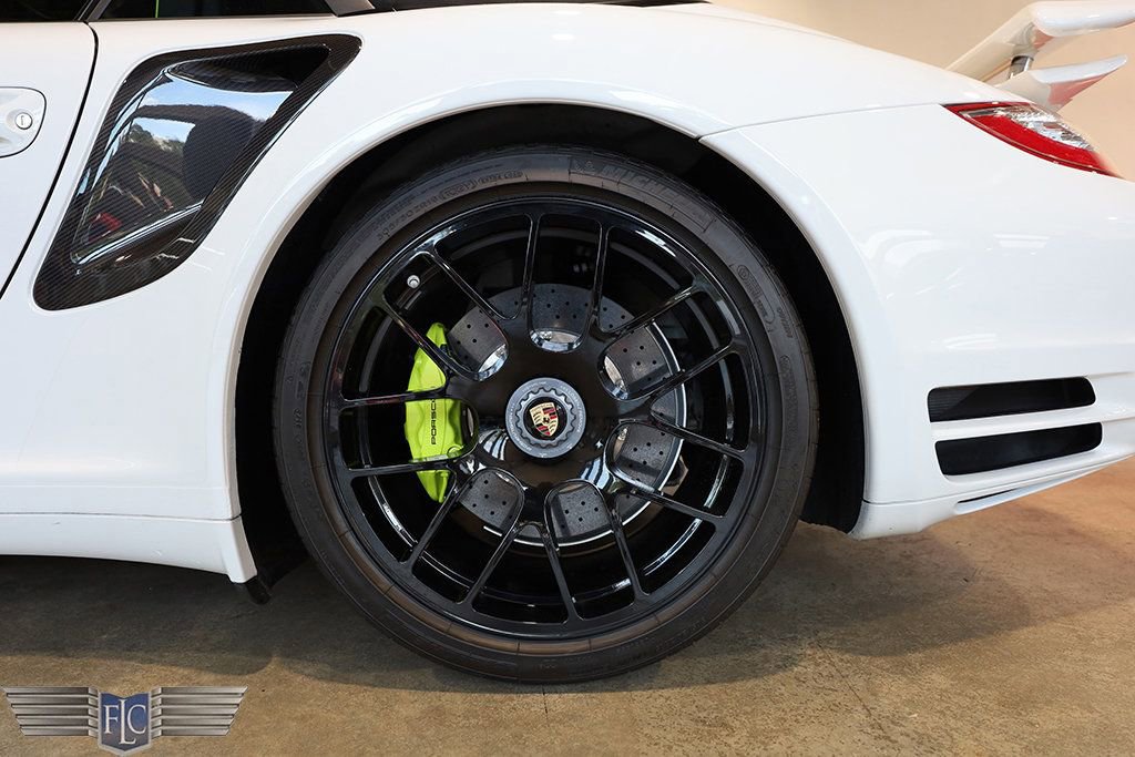 Used 2012 Porsche 911 Turbo image 38