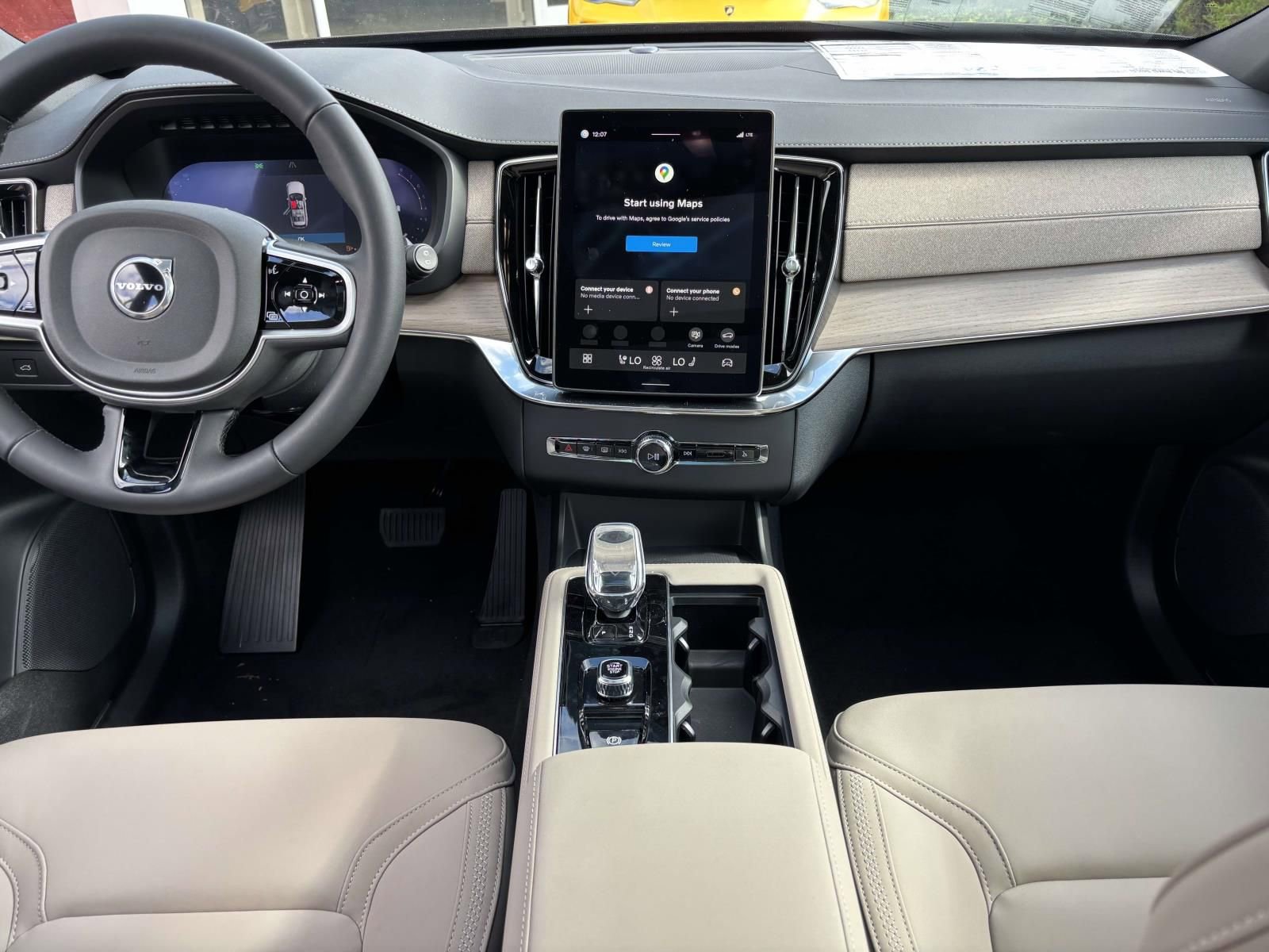 Used 2026 Volvo XC90 B5 Core w/ Protection Package Premier AWD/4WD image 29