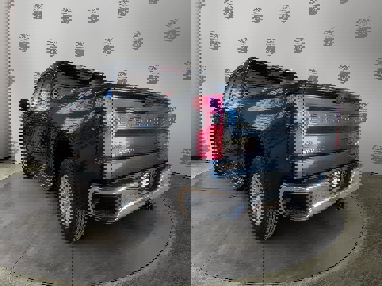 Used 2020 Chevrolet Silverado 1500 LT w/ All-Star Edition image 3