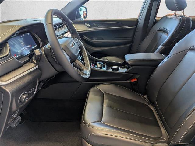 New 2026 Jeep Grand Cherokee Limited w/ Limited Altitude Package image 4