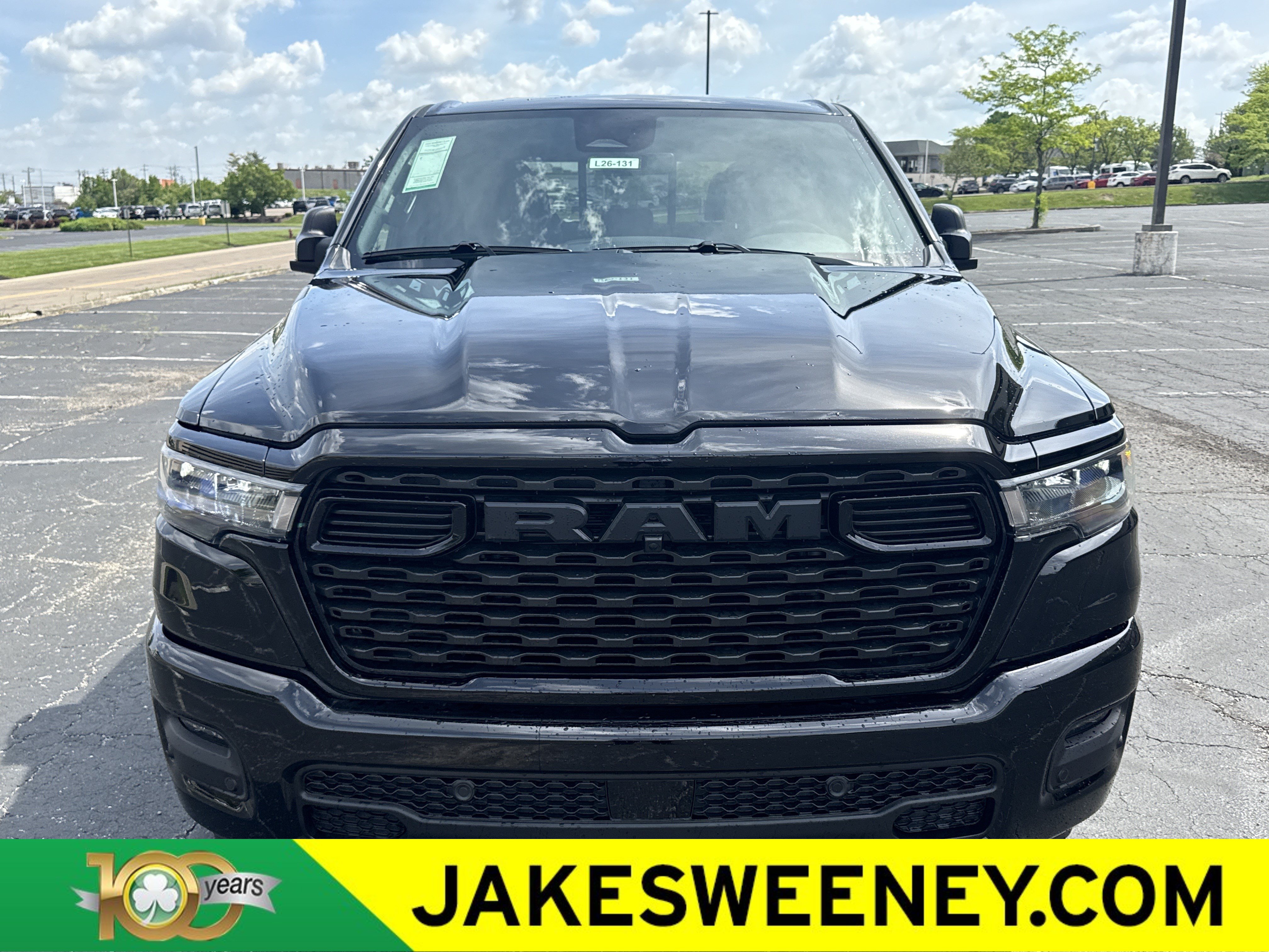 New 2026 RAM 1500 Express AWD/4WD image 3