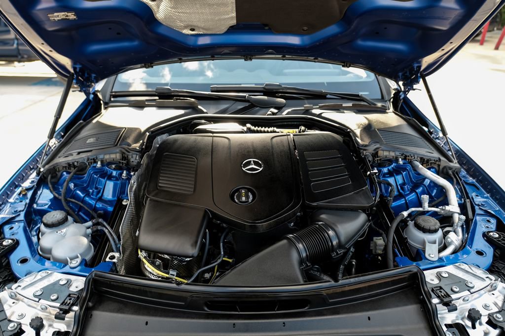 Used 2024 Mercedes-Benz CLE 300 4MATIC Coupe image 34
