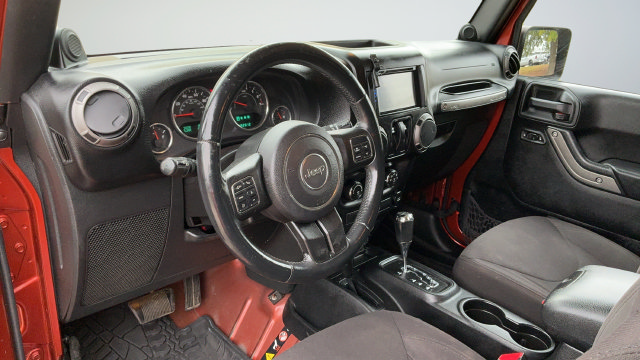 Used 2014 Jeep Wrangler Sport w/ Quick Order Package 24S AWD/4WD image 9