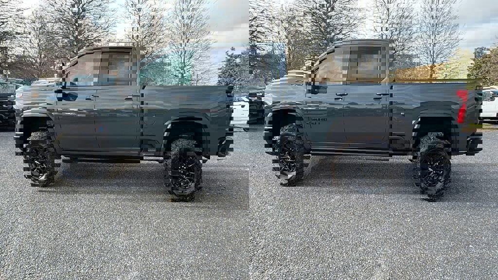 New 2026 Chevrolet Silverado 2500 ZR2 w/ LPO, Dark Essentials Package image 8