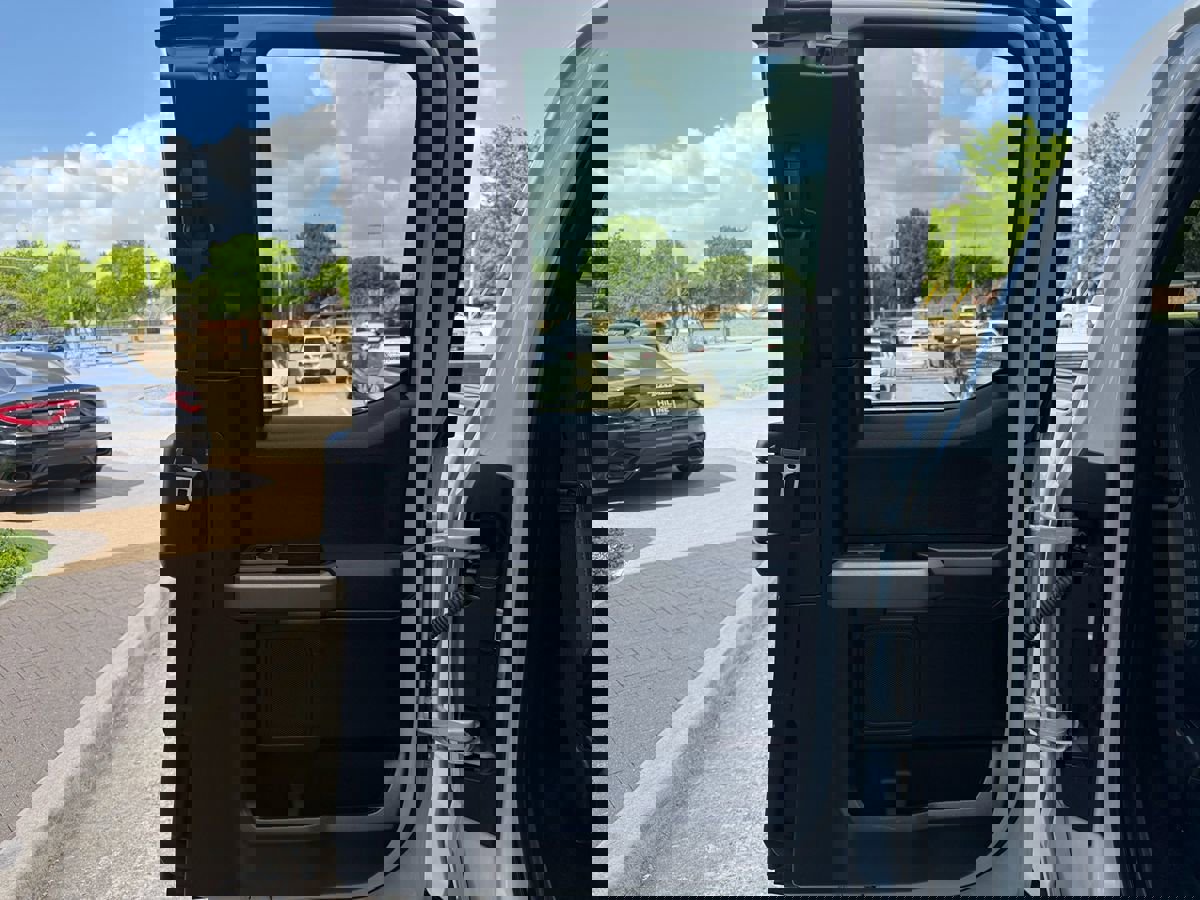 Used 2017 Ford F150 Raptor w/ Equipment Group 802A Luxury image 41