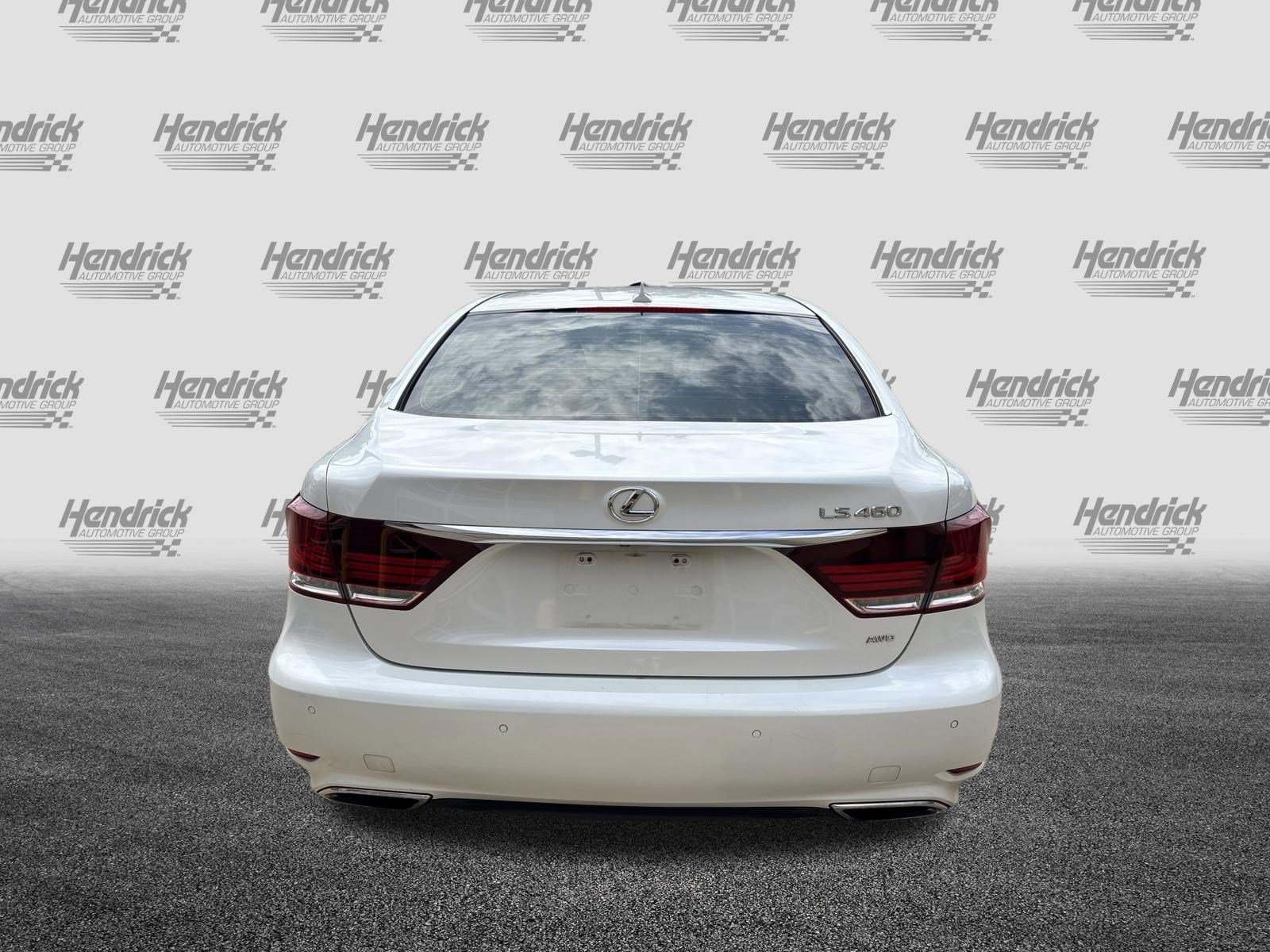 Used 2013 Lexus LS 460 AWD w/ Comfort Pkg image 9
