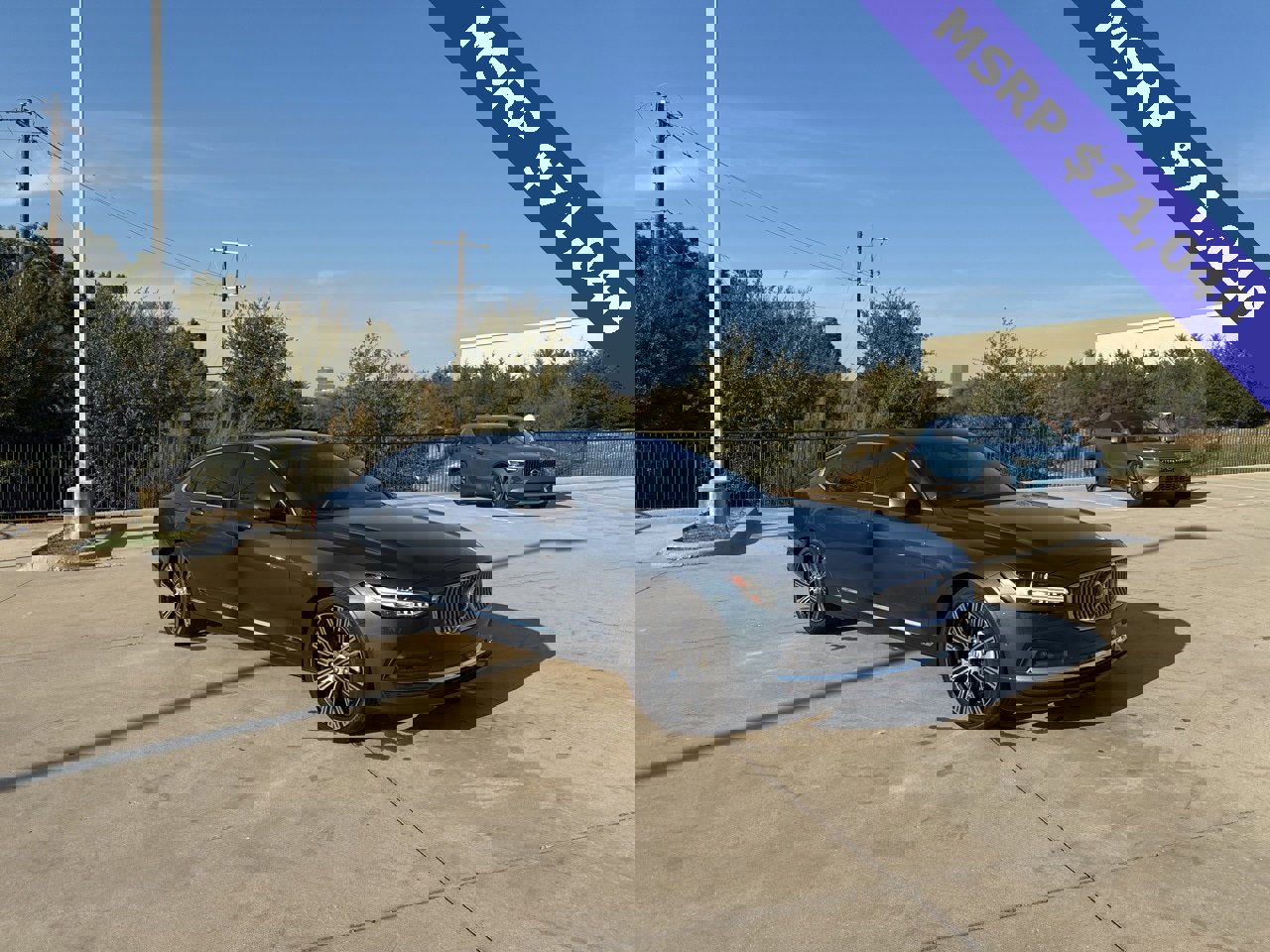 Certified 2023 Volvo S90 B6 Ultimate w/ Lounge Package image 3