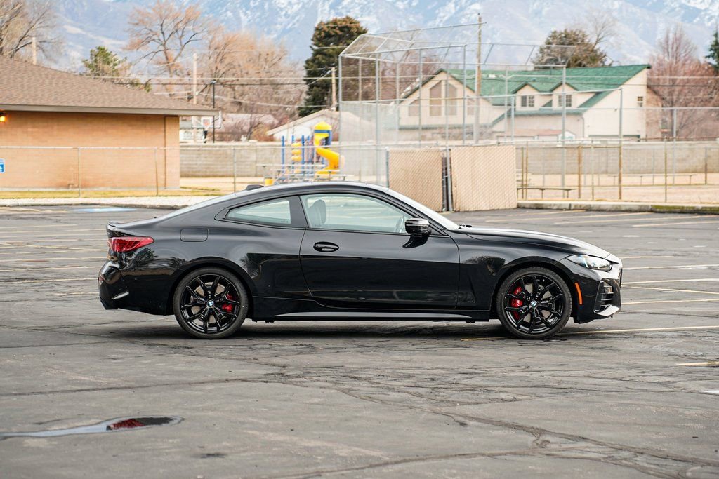 Certified 2025 BMW 430i xDrive Coupe w/ M Sport Package image 4