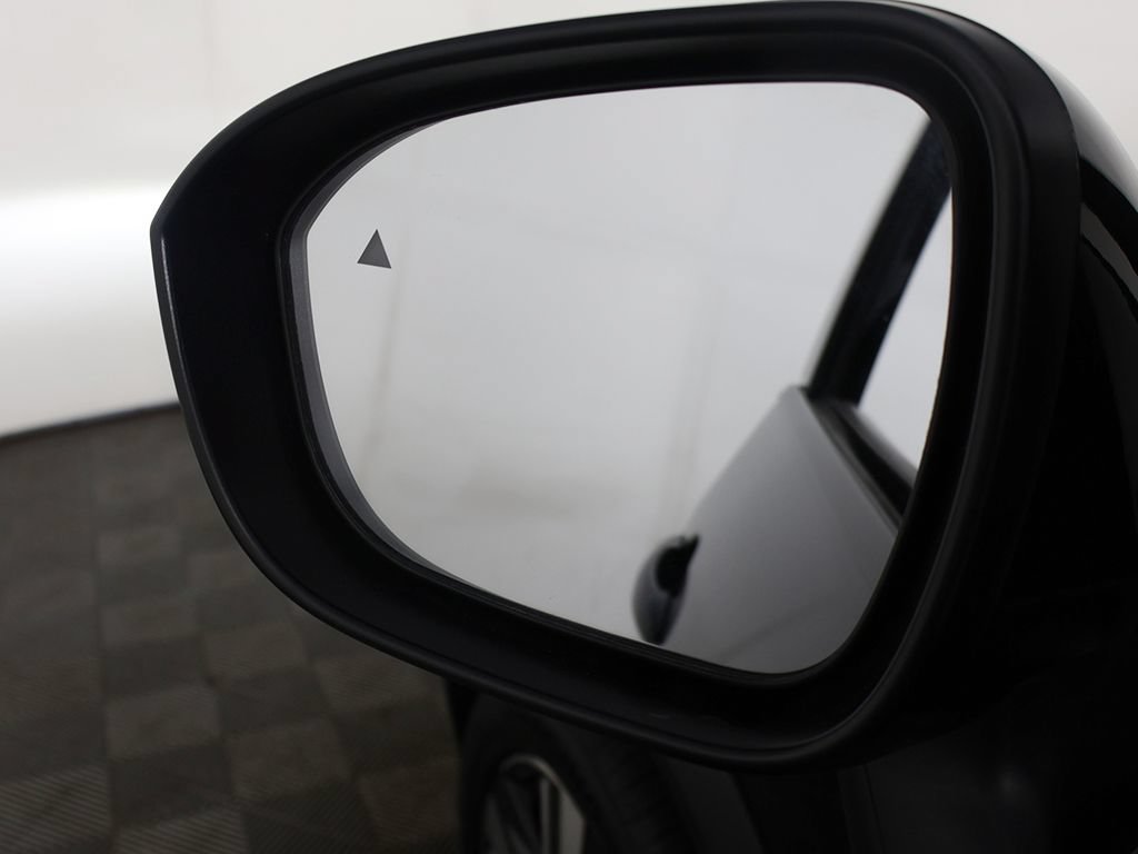 Used 2023 Nissan Rogue Platinum AWD/4WD image 40