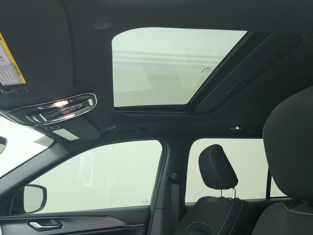 New 2026 Jeep Grand Cherokee Laredo X AWD/4WD image 30