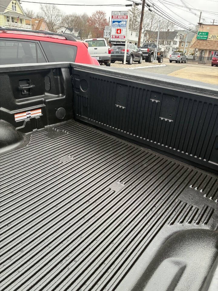 Used 2021 Ford F250 XLT w/ XLT Value Package AWD/4WD image 13