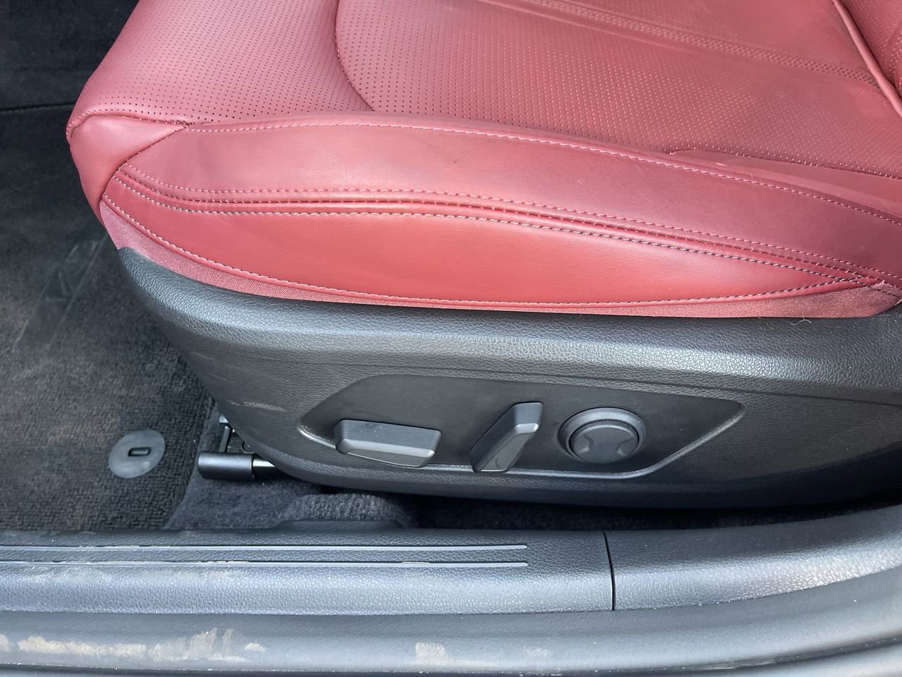 Certified 2025 Kia K5 GT-Line w/ GT-Line Premium Package image 19