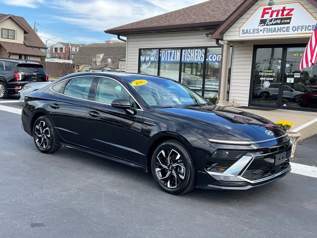 Used 2025 Hyundai Sonata SEL FWD image 30