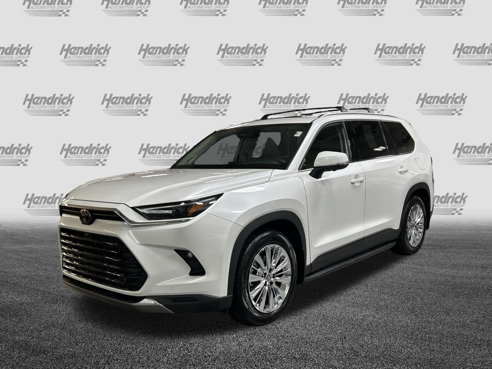 Used 2025 Toyota Grand Highlander AWD image 8