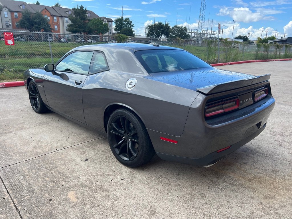 Used 2021 Dodge Challenger R/T image 4