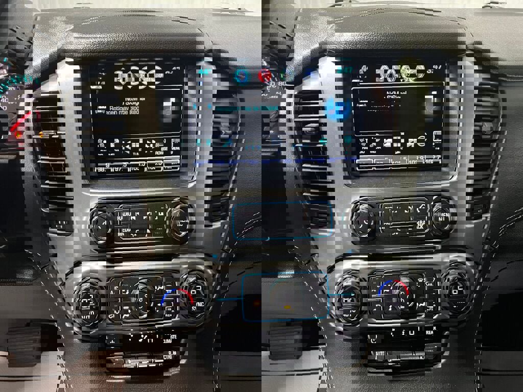 Used 2020 Chevrolet Tahoe LS w/ Enhanced Driver Alert Package image 8