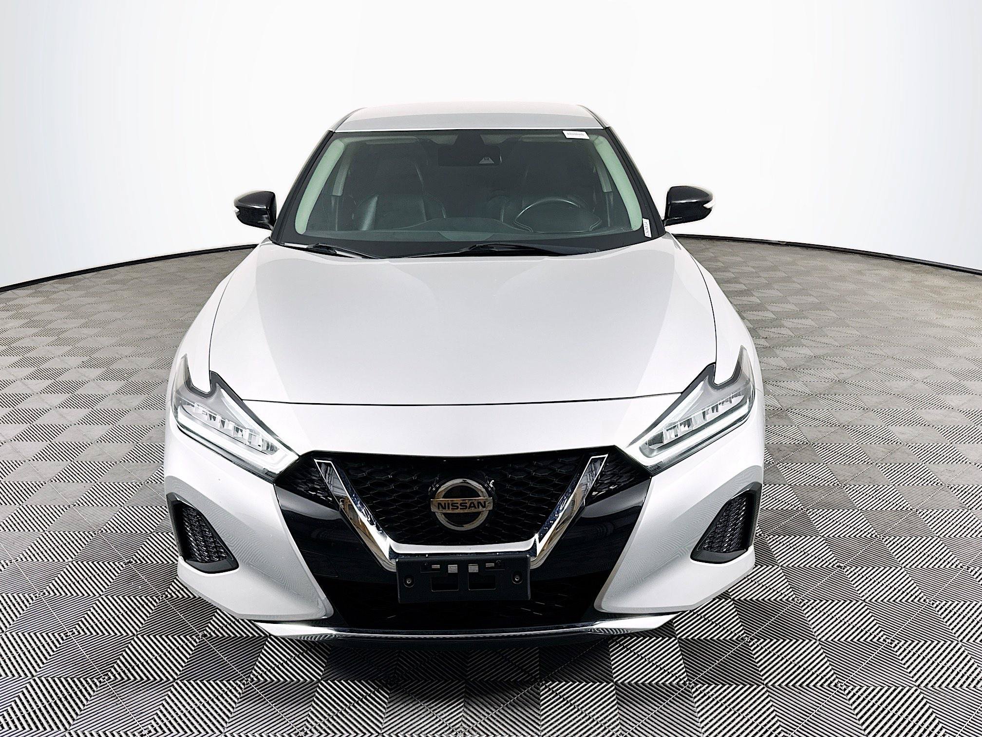 Used 2022 Nissan Maxima SV w/ Floor Mat Group FWD video 2