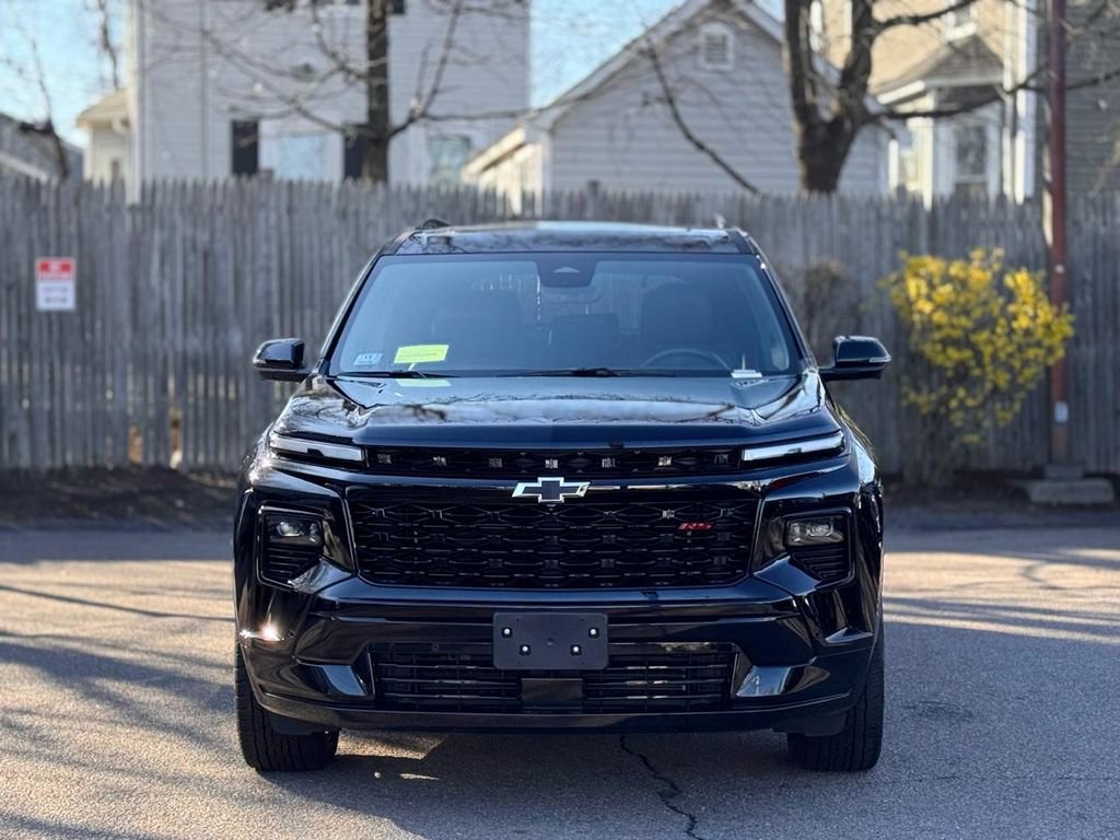 Used 2024 Chevrolet Traverse RS w/ LPO, Floor Liner Package image 9