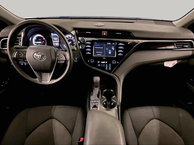 Used 2020 Toyota Camry LE FWD image 14