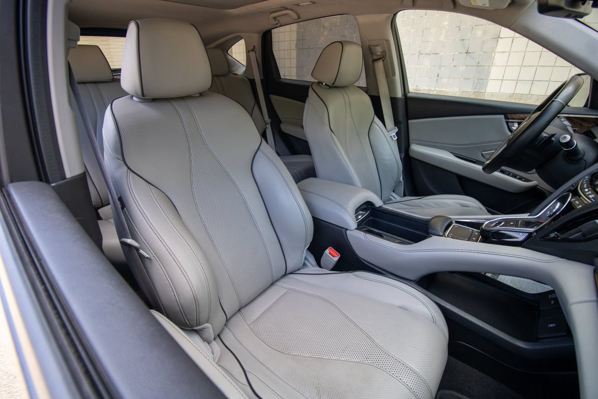 Used 2019 Acura RDX w/ Advance Package AWD/4WD image 16