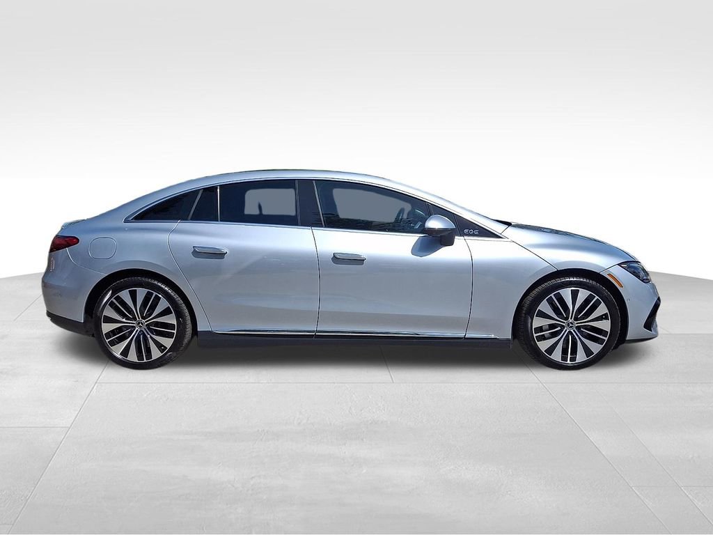 Used 2023 Mercedes-Benz EQE 500 4MATIC Sedan w/ Digital Light Package image 7