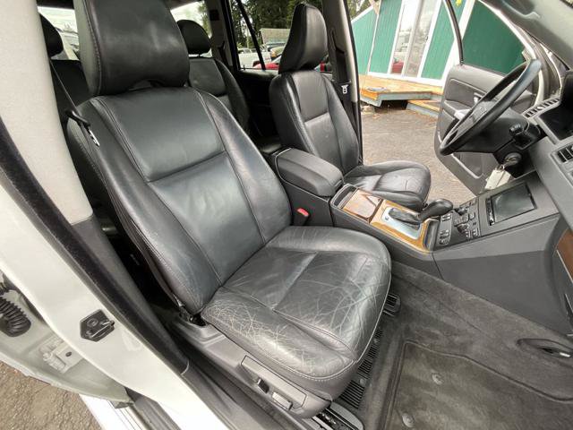 Used 2005 Volvo XC90 2.5T AWD/4WD image 17