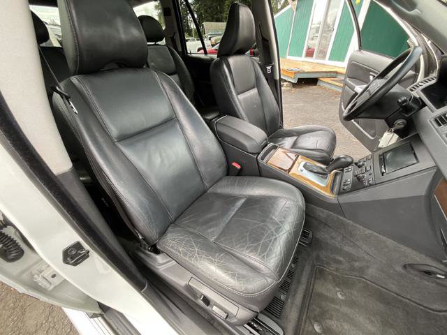 Used 2005 Volvo XC90 2.5T AWD/4WD image 17