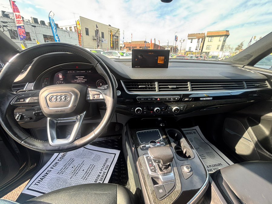 Used 2017 Audi Q7 3.0T Premium Plus AWD/4WD image 23