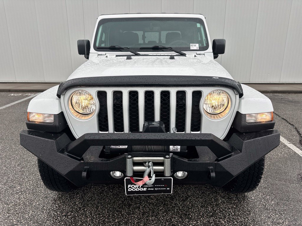 Used 2023 Jeep Gladiator Overland w/ Popular Equipment Package AWD/4WD image 11