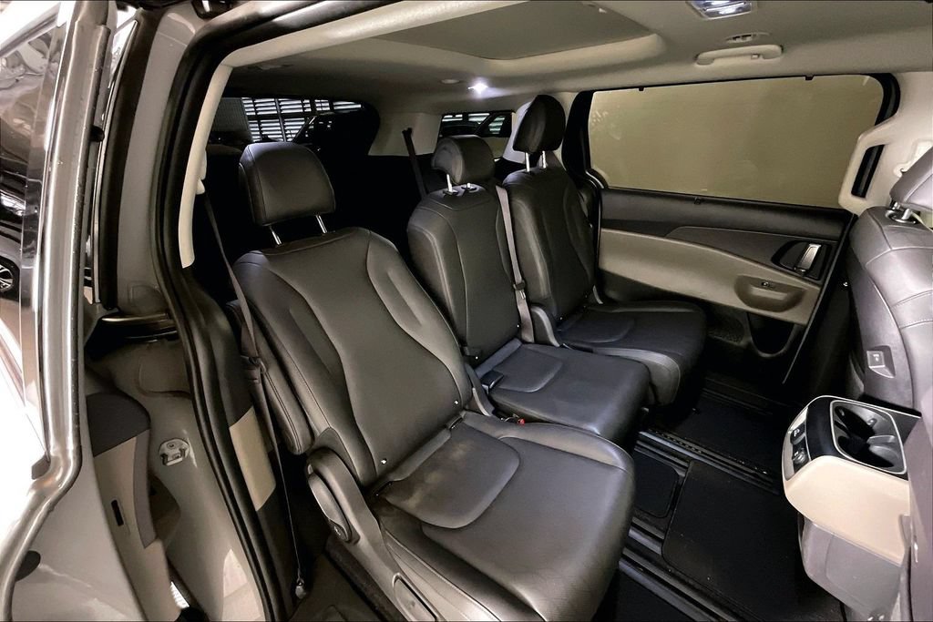Used 2026 Kia Carnival SX FWD image 26