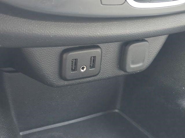 Certified 2023 Chevrolet Traverse LS w/ LPO, Cargo Package FWD image 25