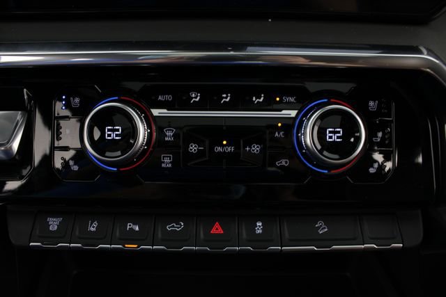 New 2026 GMC Sierra 2500 Denali Ultimate w/ Max Trailering Package image 8