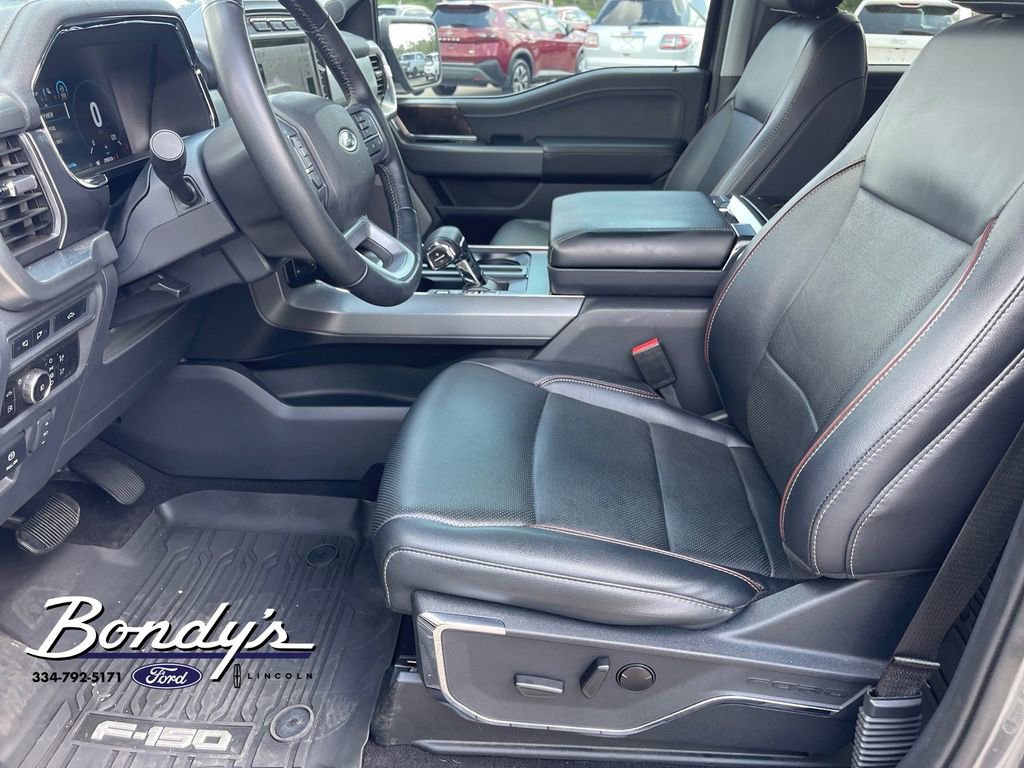 Used 2023 Ford F150 Lariat w/ Trailer Tow Package image 10