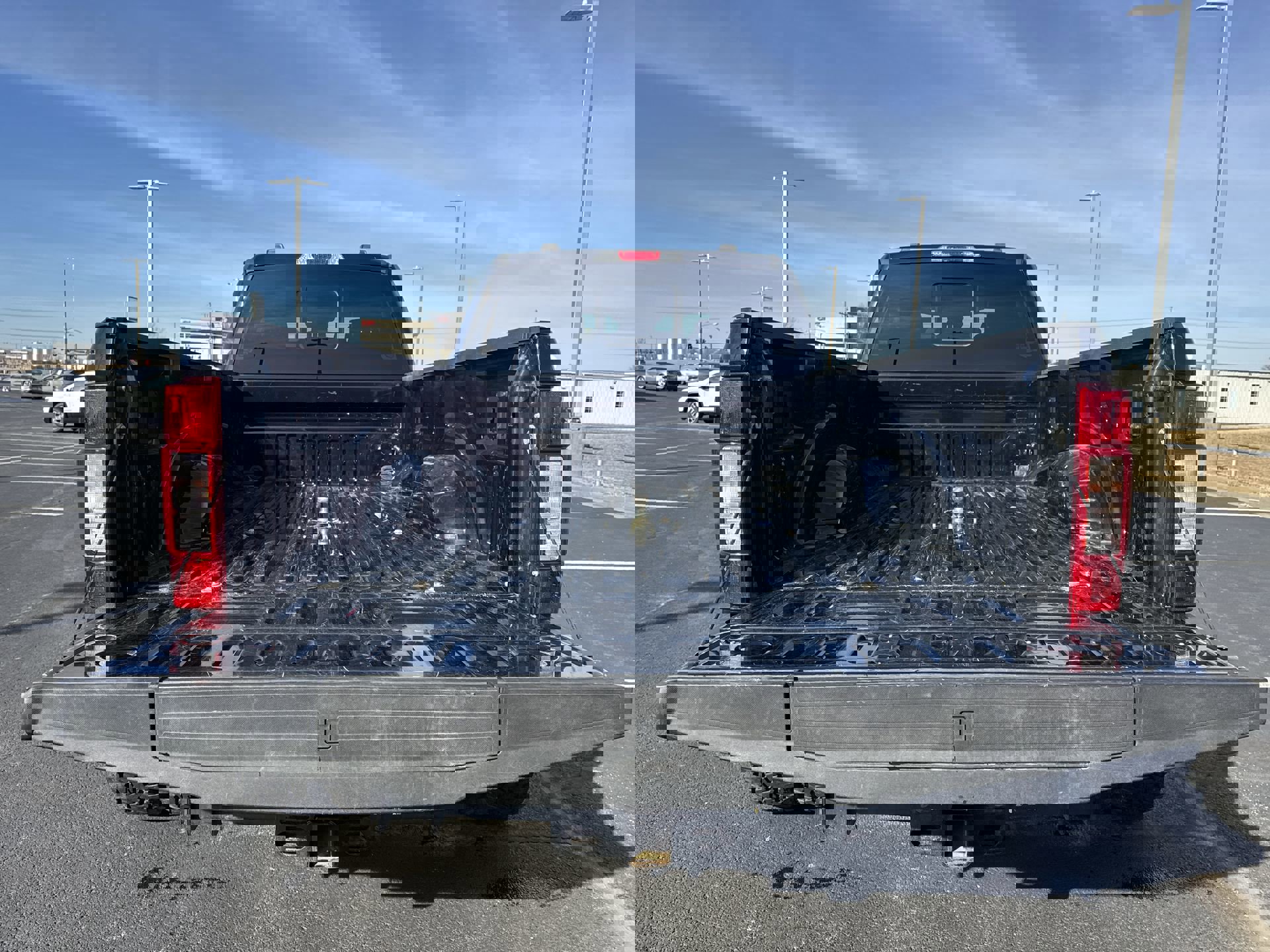 Used 2022 Ford F350 Lariat w/ Chrome Package image 24