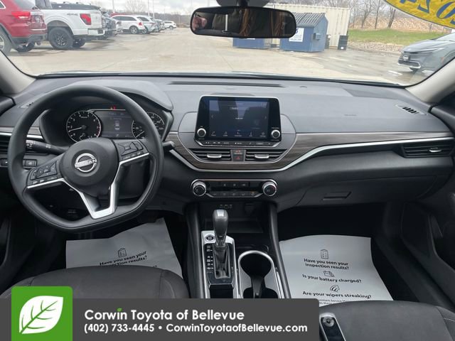 Used 2024 Nissan Altima 2.5 SV image 20