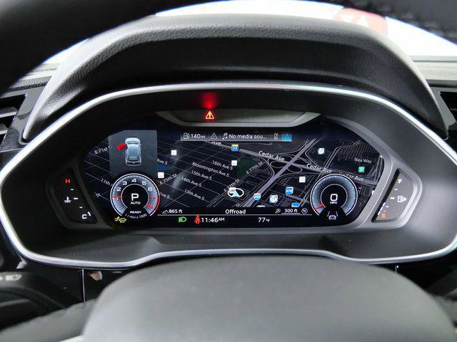 Used 2024 Audi Q3 2.0T Premium Plus image 21
