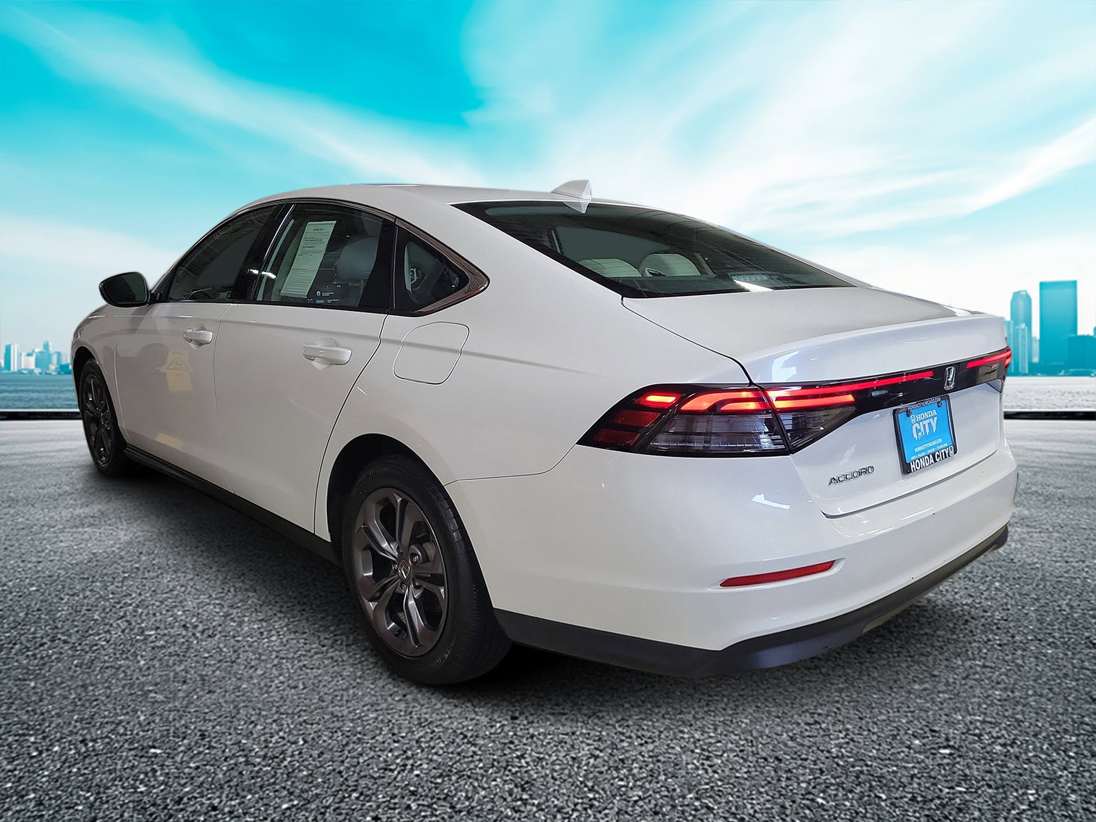 Used 2023 Honda Accord EX image 3