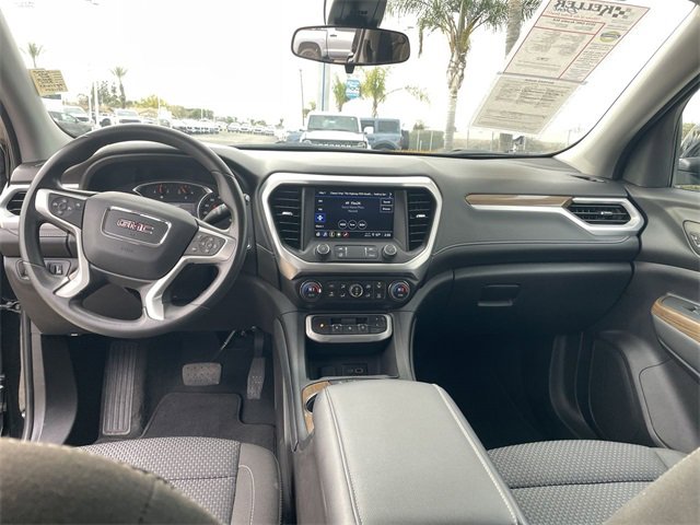 Used 2023 GMC Acadia SLE w/ Elevation Edition image 19