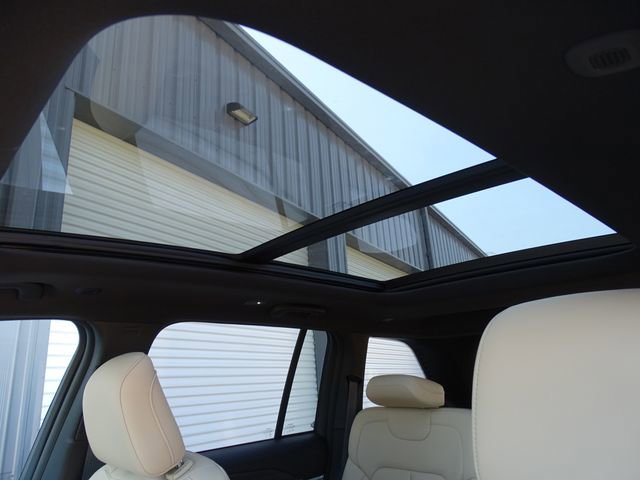 New 2024 Jeep Grand Cherokee Limited 4xe image 21