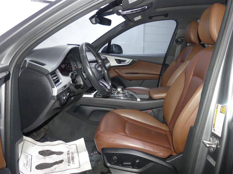 Used 2018 Audi Q7 2.0T Premium Plus w/ Premium Plus Package AWD/4WD image 21