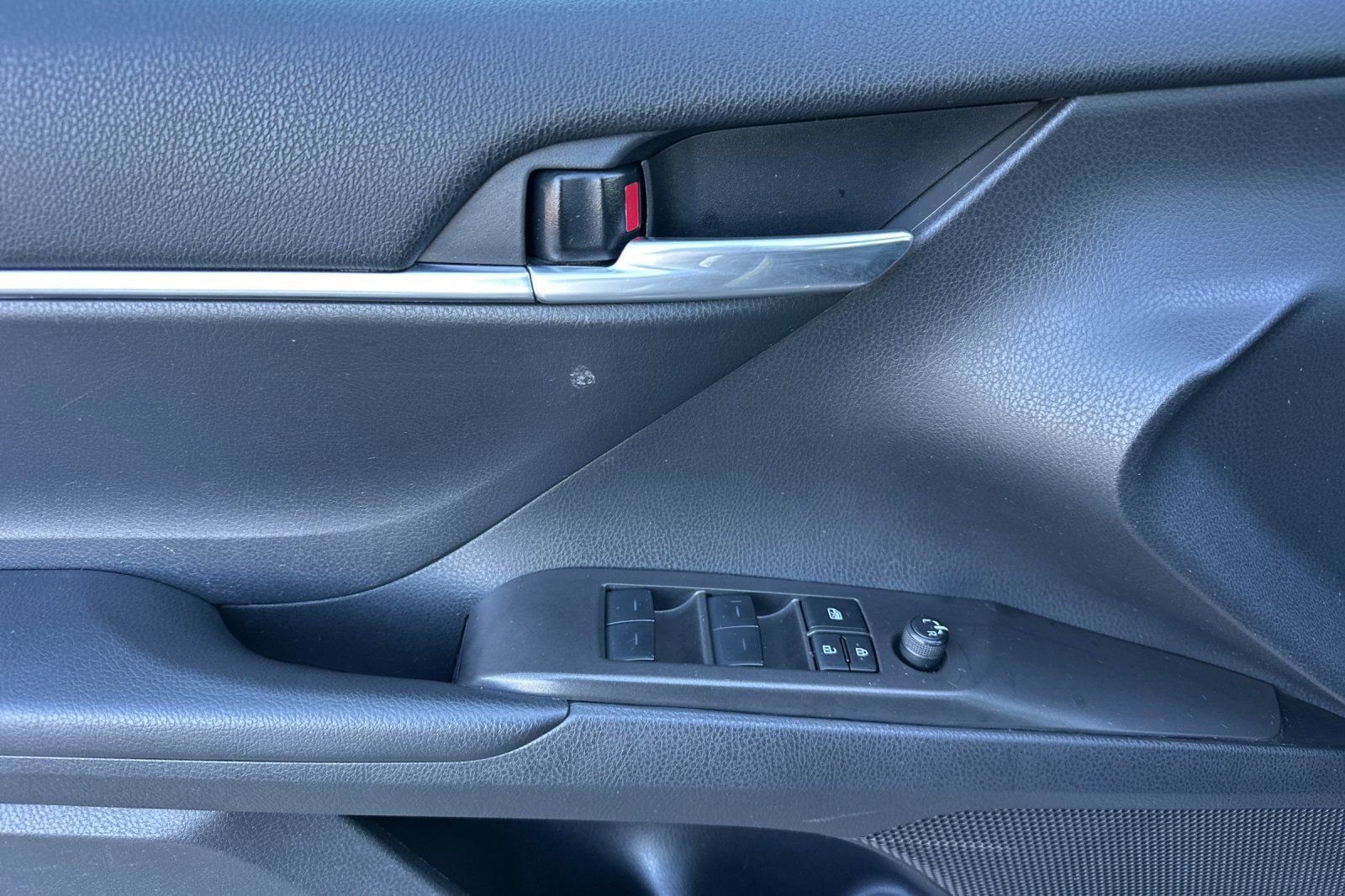 Certified 2024 Toyota Camry SE image 13