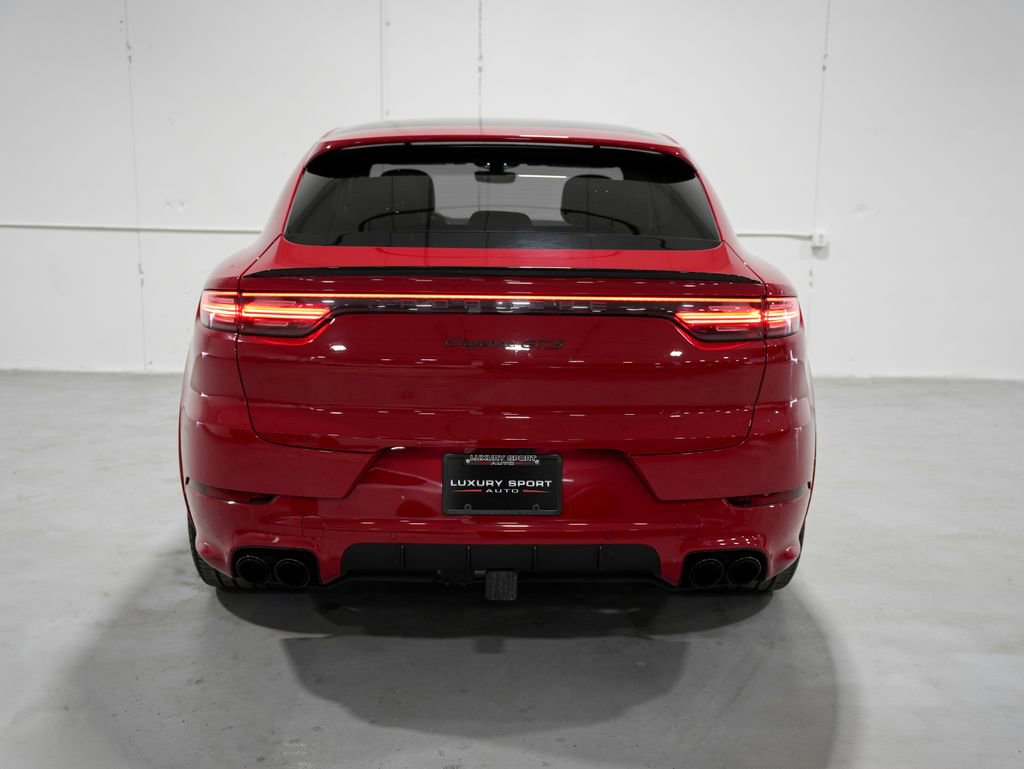 Used 2023 Porsche Cayenne GTS AWD/4WD image 4